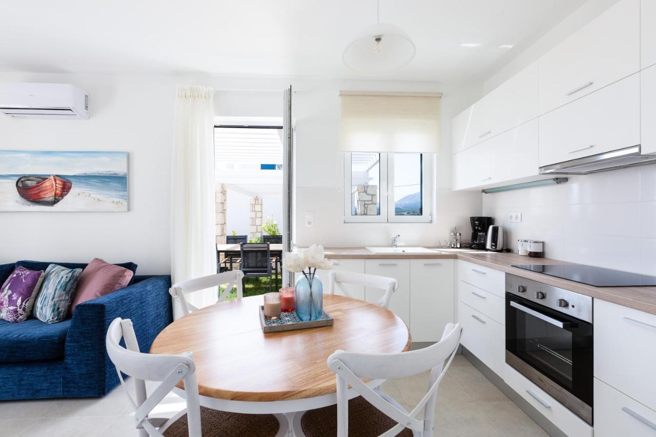 Triton Sea View Villa Γεωργιούπολη Εξωτερικό φωτογραφία