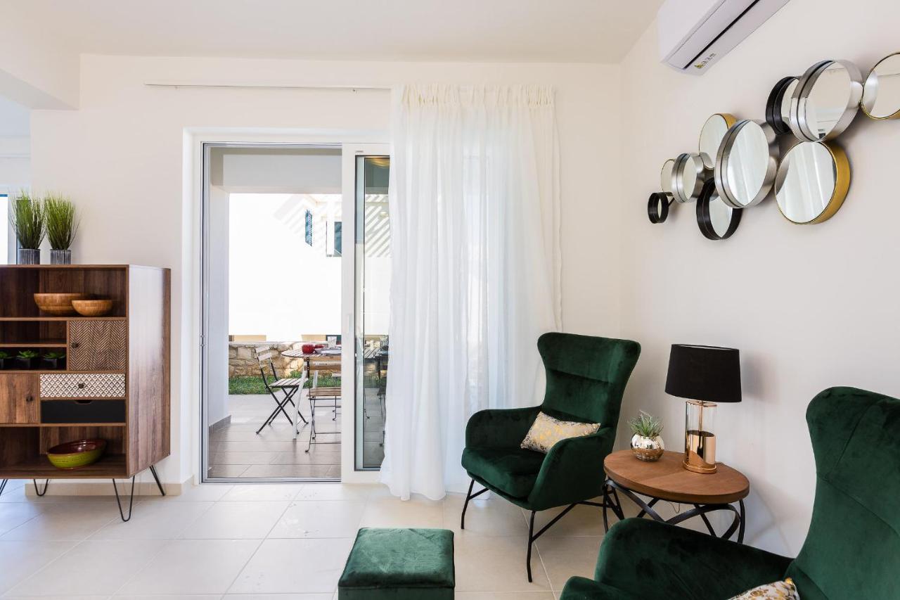 Triton Sea View Villa Γεωργιούπολη Εξωτερικό φωτογραφία